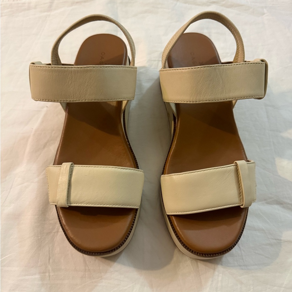 Caslon Tan and Cream Strappy summer holiday platform Sandals